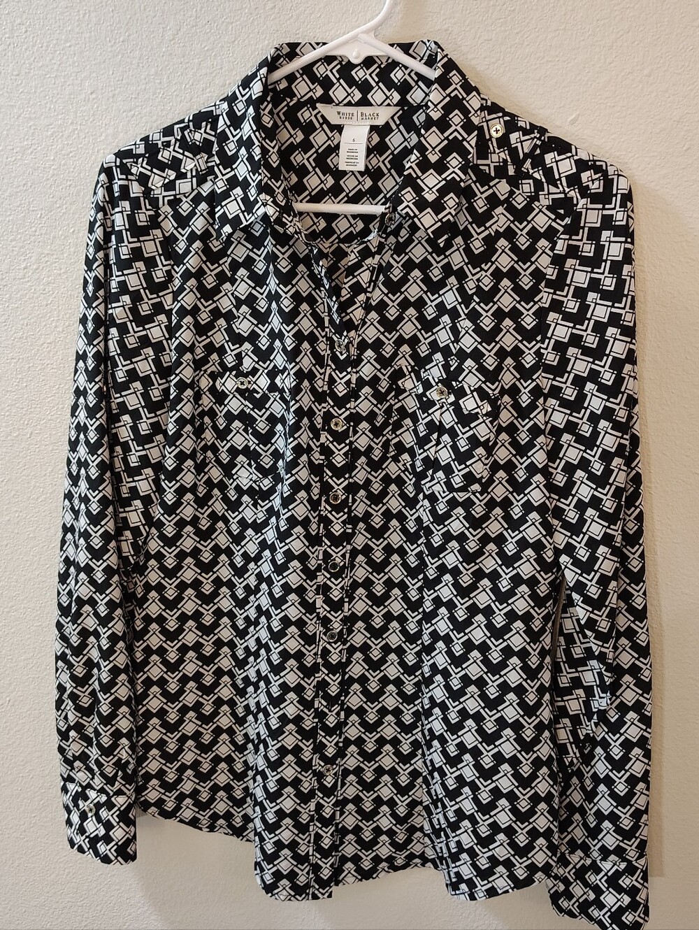 White House Black Market Blouse Sz 6 Top Black & White Collared Button-up Shirt